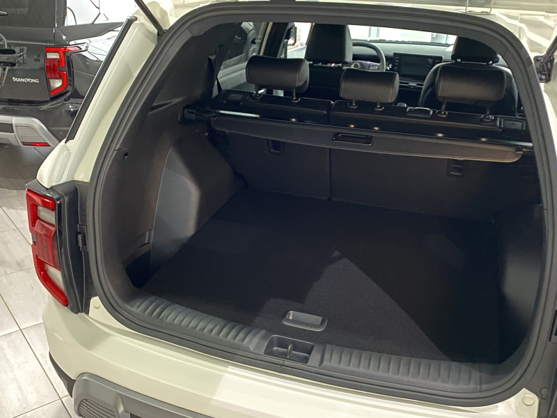 Torres STYLE WAA at fwd, bi tone