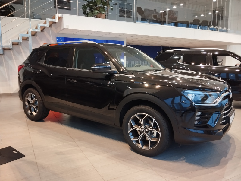 Korando style + lak fwd at