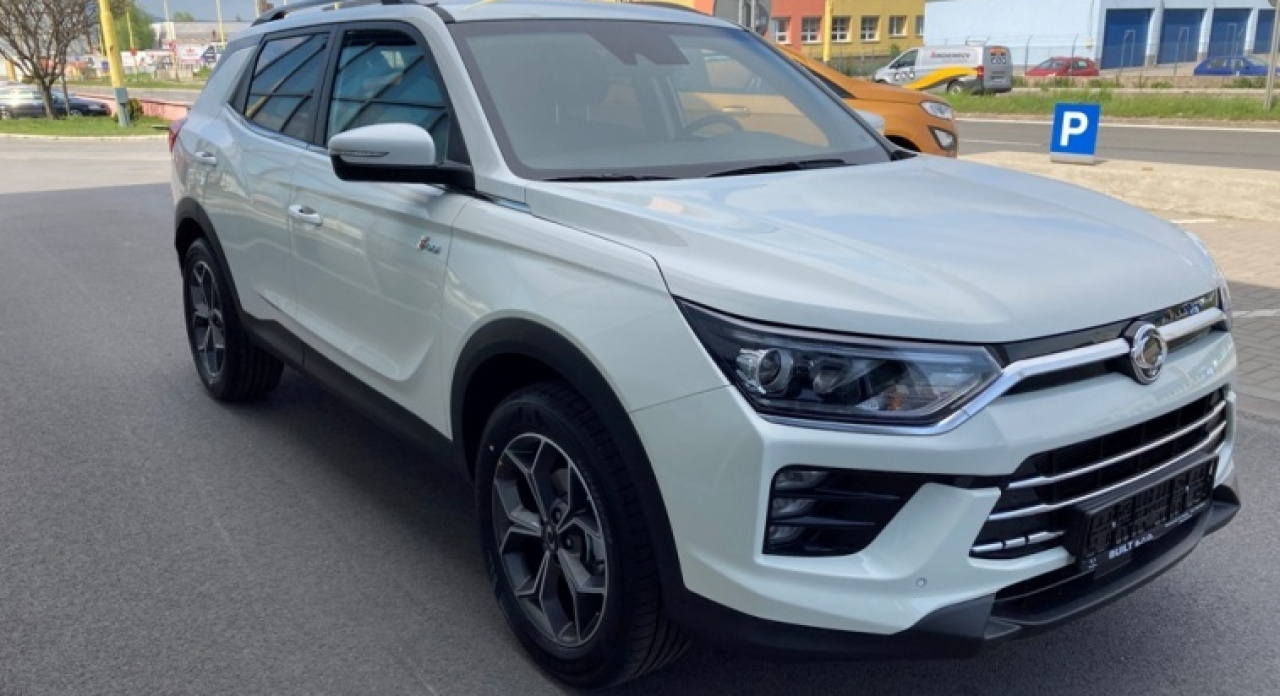 Korando Style+ FWD AT WAA