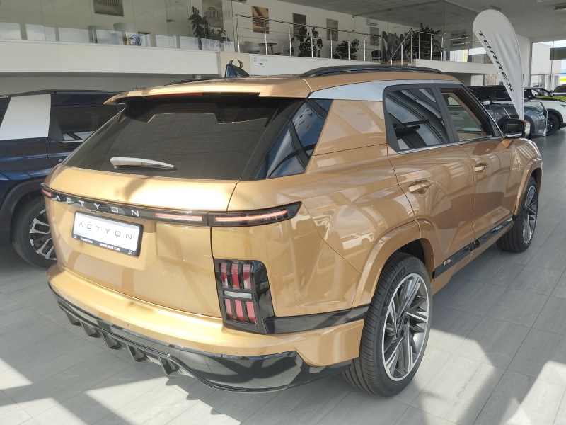 Actyon premium  OBE, AWD,E75 WEA, camel koža