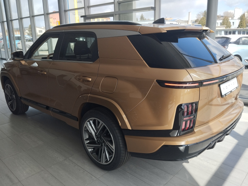 Actyon premium  OBE, AWD,E75 WEA, camel koža