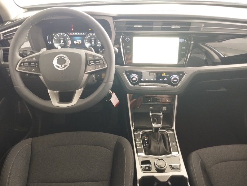 KORANDO SMART FWD AT + ACC pack