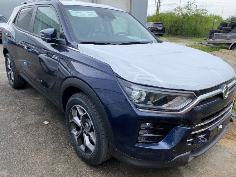 KORANDO Style + FWD AT + ACC pack, BAS